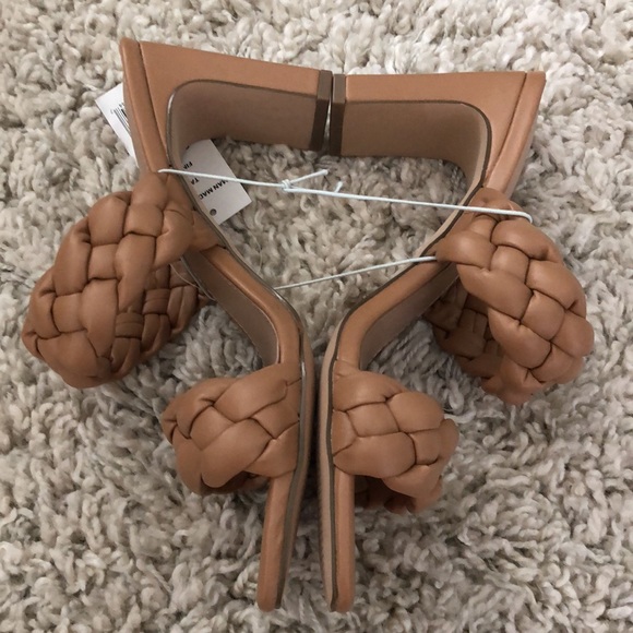 NWT Woven Braided 2 Strap Square Toe Dress Sandal - Picture 8 of 9